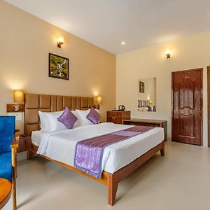 Garden View Classic Room